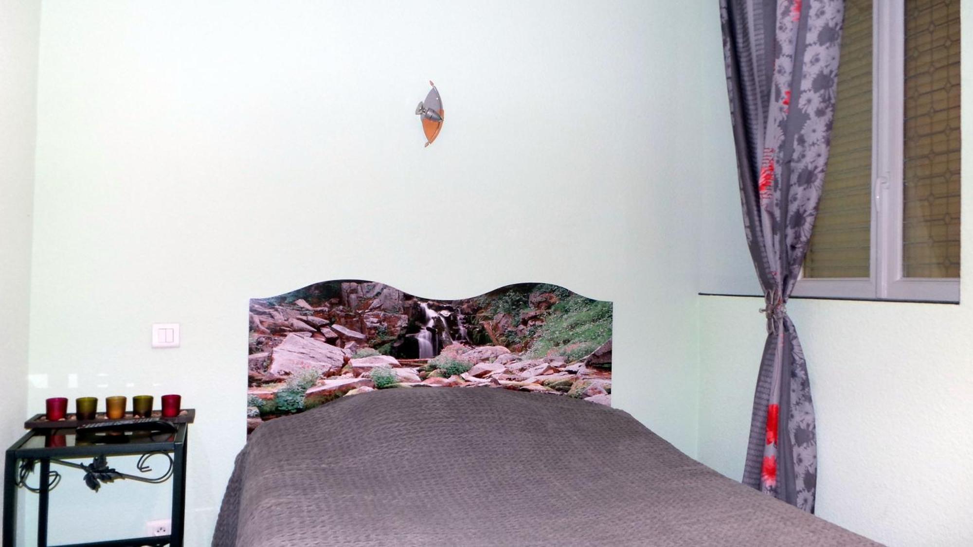 Hotel Le Gambetta Carmaux Szoba fotó