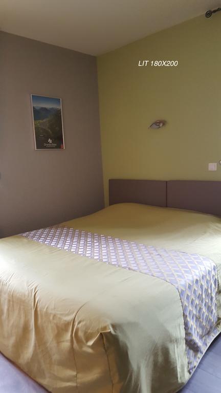 Hotel Le Gambetta Carmaux Kültér fotó