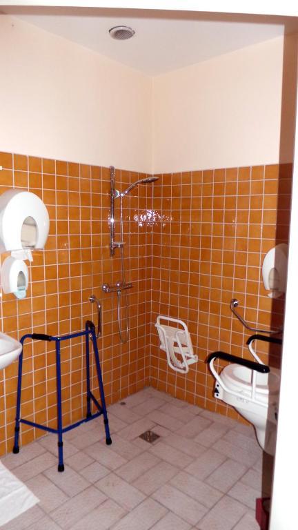 Hotel Le Gambetta Carmaux Szoba fotó